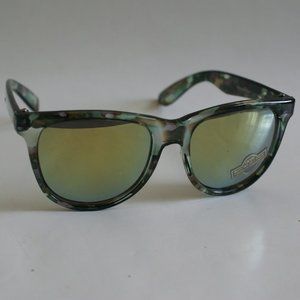 NWT True Vintage Cats 2000/Varnet "like style" marble crystal pattern sunglasses
